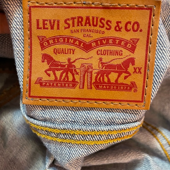 Medium Levi’s Original Trucker Jean Denim Jacket - Picture 4 of 10